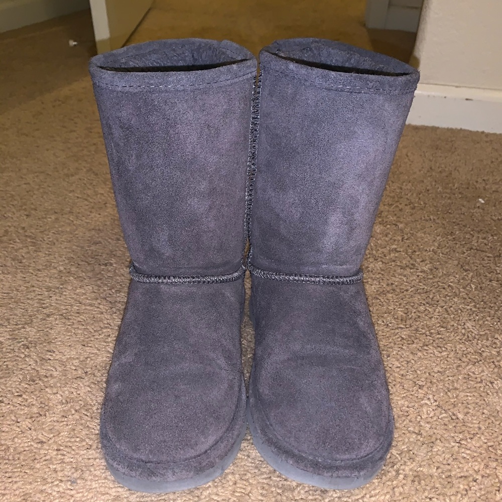 BEARPAW BOOTS